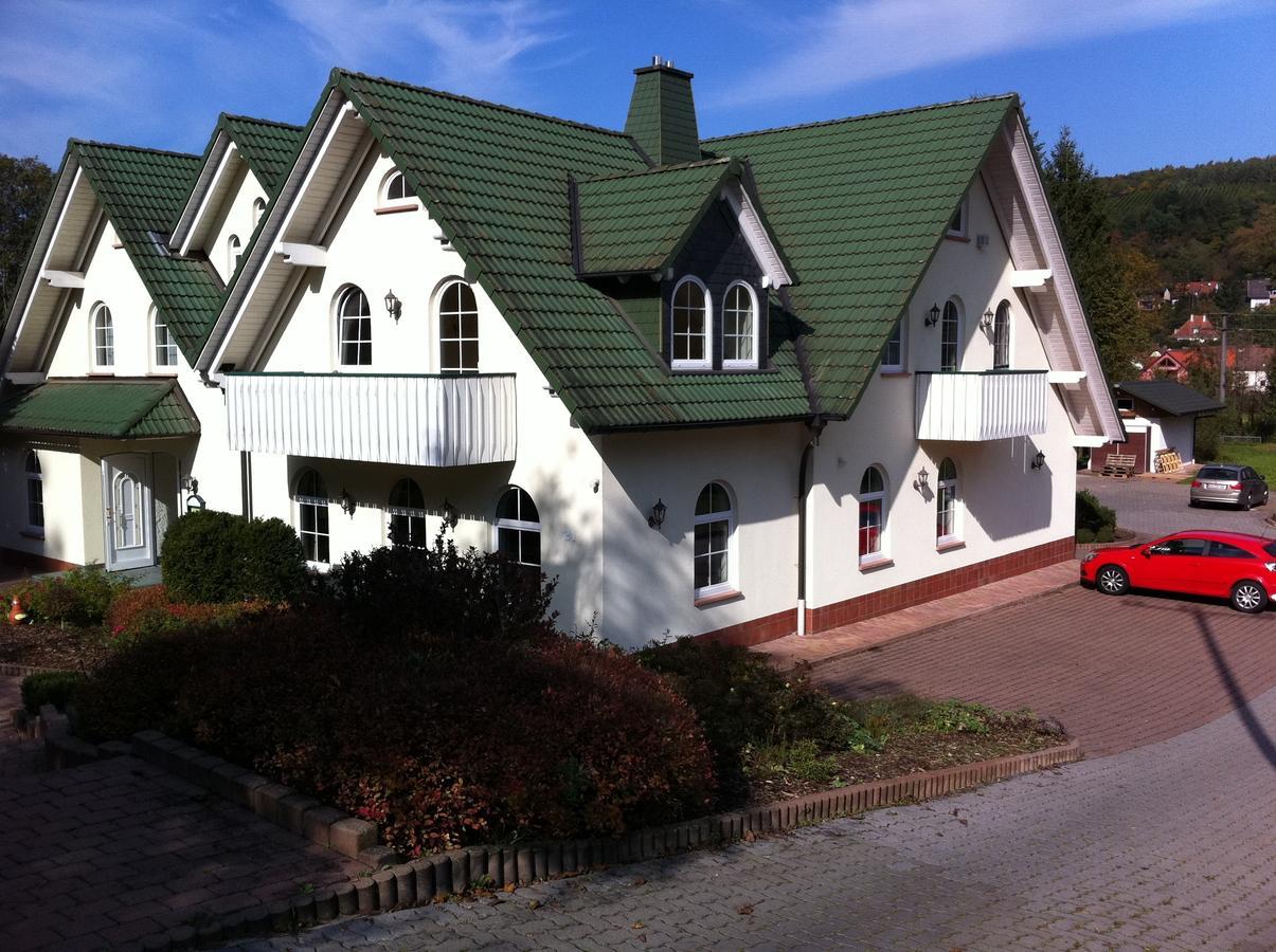 Hotel Gruner Hahn Schippach  ภายนอก รูปภาพ